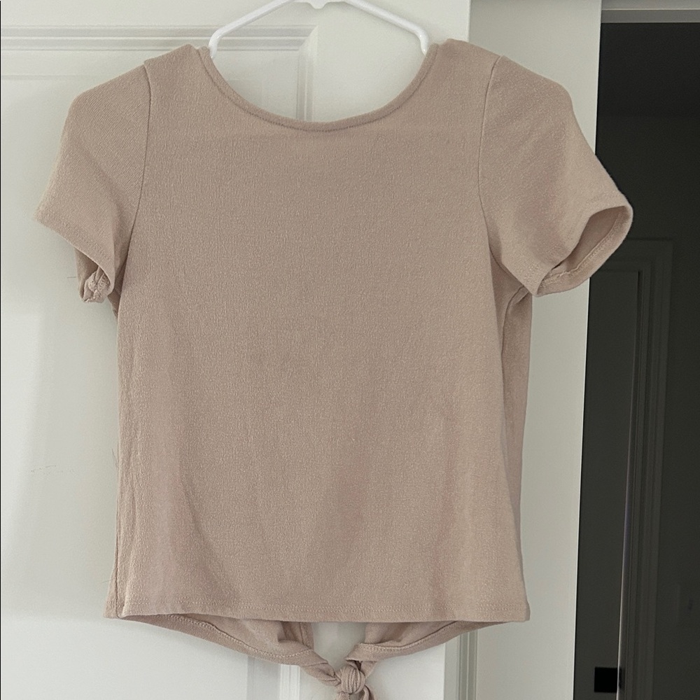NWT beige women’s top